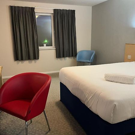 Go2 Dundee Camperdown Hotel Free Car Park Bagian luar foto